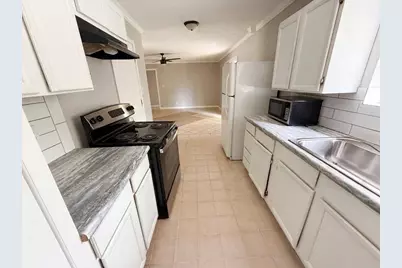 609 Sumbera Street, Holland, TX 76534 - Photo 3