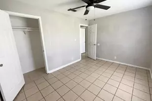 609 Sumbera St, Holland, TX 76534 - Photo 21