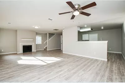 11659 Evesborough Drive, Houston, TX 77099 - Photo 3