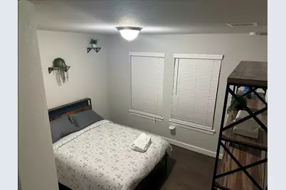 10609 Centre Forest Drive, Houston, TX 77043 - Photo 5