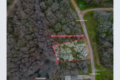 201 Cypress Lakes Circle, Cleveland, TX 77327 - Photo 13