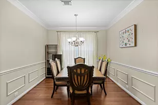 27 E Artist Grove Cir, The Woodlands, TX 77382 - Photo 23