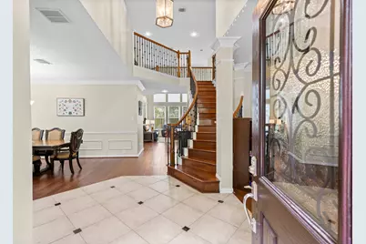 27 E Artist Grove Circle, The Woodlands, TX 77382 - Photo 9