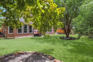 27 E Artist Grove Cir, The Woodlands, TX 77382 - Photo 7