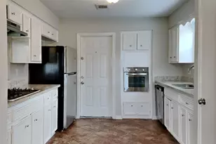 2315 Shadbury Ct, Houston, TX 77339 - Photo 5