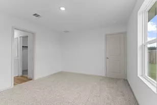 1015 Bluegill Dr, Alvin, TX 77511 - Photo 7