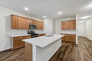 4050 Timber Sapp Dr, Conroe, TX 77304 - Photo 5