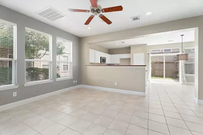 16042 Sweetwater Fields Lane, Tomball, TX 77377 - Photo 9