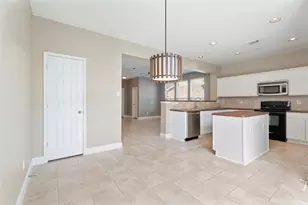 16042 Sweetwater Fields Ln, Tomball, TX 77377 - Photo 11