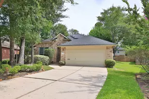 7 N Regan Mead Cir, The Woodlands, TX 77382 - Photo 3