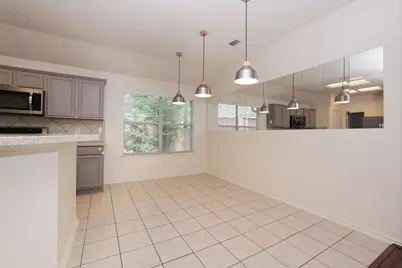 7 N Regan Mead Circle, The Woodlands, TX 77382 - Photo 19