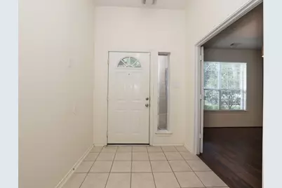 7 N Regan Mead Circle, The Woodlands, TX 77382 - Photo 7