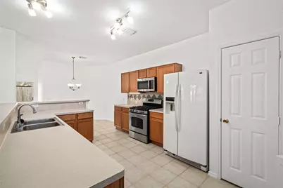 4819 Russet Trail Court, Katy, TX 77449 - Photo 7