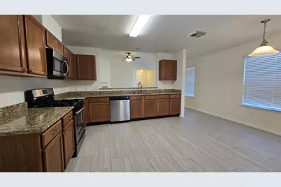 1823 Creegan Park Court, Houston, TX 77047 - Photo 7