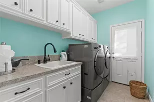 7027 Sunrise Dr, Hitchcock, TX 77563 - Photo 35