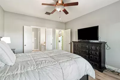7027 Sunrise Drive, Hitchcock, TX 77563 - Photo 17