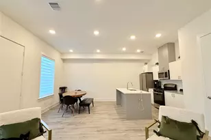 9609 Habitat St, Houston, TX 77075 - Photo 1