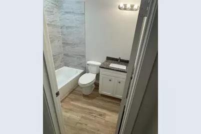 103 A Lincoln Cedar Drive, Baytown, TX 77523 - Photo 9