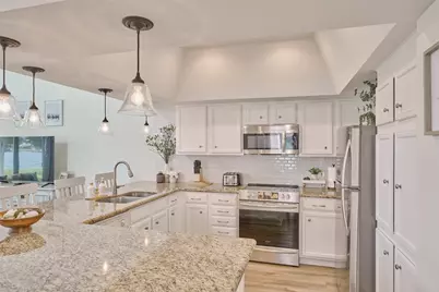 73 April Point Drive S, Montgomery, TX 77356 - Photo 17