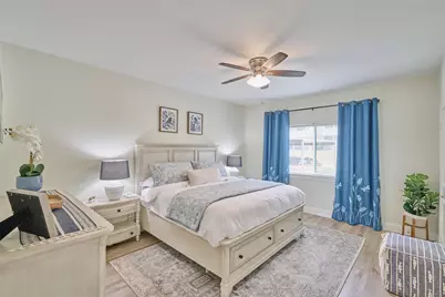 73 April Point Drive S, Montgomery, TX 77356 - Photo 21