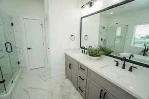 2409 Anita St, Houston, TX 77004 - Photo 9