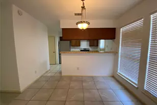 7846 Green Lawn Dr, Houston, TX 77088 - Photo 3