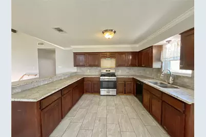 502 Oakdale Street, Shoreacres, TX 77571 - Photo 13