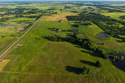 8019 N Fm 1371, Bellville, TX 77418 - Photo 3