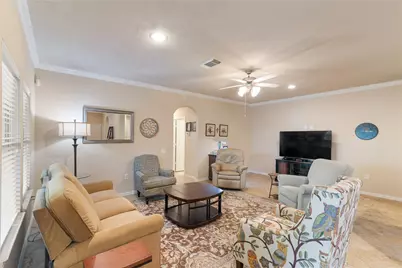 11 Abercrombie Place, Conroe, TX 77384 - Photo 5