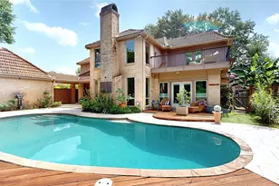 734 Plainwood Dr, Houston, TX 77079 - Photo 35