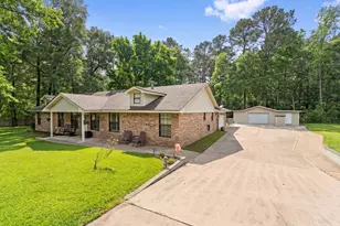 129 Pine Valley Dr, Livingston, TX 77351 - Photo 3