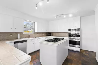 2604 Kashka Lane, Madisonville, TX 77864 - Photo 13