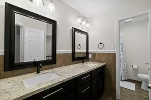 263 Bristol Bend Cir, The Woodlands, TX 77382 - Photo 37