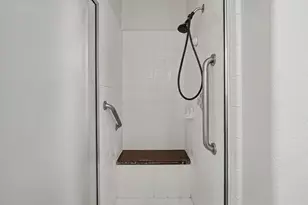 321 E Wilkins St, League City, TX 77573 - Photo 15