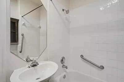 321 E Wilkins Street, League City, TX 77573 - Photo 17