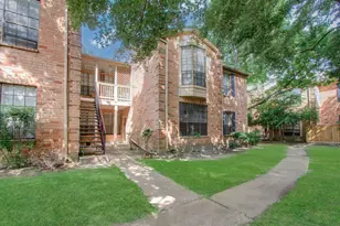 2255 Braeswood Park Dr, Houston, TX 77030 - Photo 3