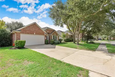 13710 Parkers Cove Court, Houston, TX 77044 - Photo 37