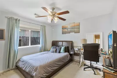 13710 Parkers Cove Court, Houston, TX 77044 - Photo 21