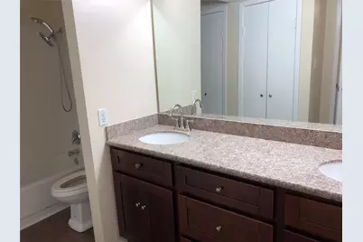 10053 Westpark Drive #324, Houston, TX 77042 - Photo 11