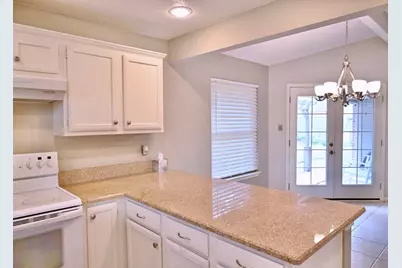 10207 Wayward Wind Lane, Houston, TX 77064 - Photo 9