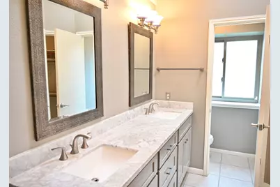 10207 Wayward Wind Lane, Houston, TX 77064 - Photo 19