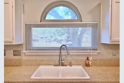 10207 Wayward Wind Lane, Houston, TX 77064 - Photo 5