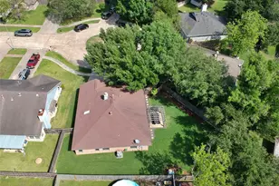 10207 Wayward Wind Ln, Houston, TX 77064 - Photo 35