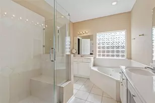 9959 Kemp Forest Dr, Houston, TX 77080 - Photo 25