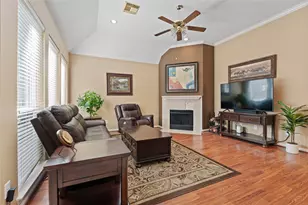 9959 Kemp Forest Dr, Houston, TX 77080 - Photo 13