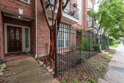 1310 W Webster Street, Houston, TX 77019 - Photo 3