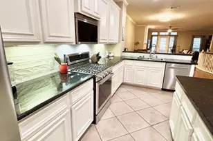 1310 W Webster St, Houston, TX 77019 - Photo 17