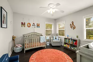 7805 Valley View Ln, Houston, TX 77074 - Photo 19