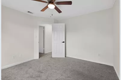 417 W Hillary Circle, Sugar Land, TX 77498 - Photo 29