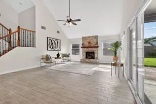 417 W Hillary Cir, Sugar Land, TX 77498 - Photo 13